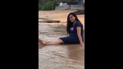 గోవా బీచ్ లో ఎంజాయ్ చేస్తున్న యాంకర్ లాస్య.. బీచ్ వేర్ లో రచ్చ చేస్తుందిగా!