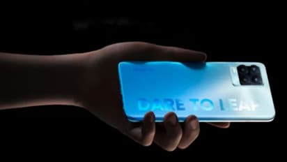 আজ ফাস্ট সেল শুরু করছে Realme 8 pro, জেনে নিন এর আকর্ষণীয় ফিচারগুলি