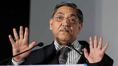 ఆర్బీఐ మాజీ డిప్యూటీ గవర్నర్ కేసీ చక్రవర్తి కన్నుమూత