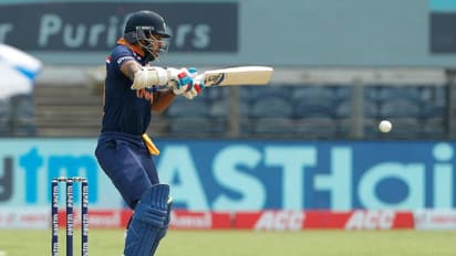 పంత్, పాండ్యా సిక్సర్ల మోత... కెఎల్ రాహుల్ సూపర్ సెంచరీ... రెండో వన్డేలో