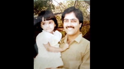 ఈక్యూట్ బేబీ ప్రస్తుతం మహేష్, ప్రభాస్ సరసన నటించిన టాప్ హీరోయిన్... గుర్తు పట్టారా..?