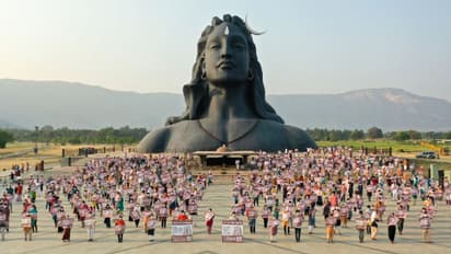 கோவில்களை அரசு கட்டுப்பாட்டில் இருந்து விடுவிக்க மக்கள் ஆதரவு! கந்த சஷ்டி கவசம் பாடி விழிப்புணர்வு பிரச்சாரம்