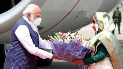 మోడీ బంగ్లాదేశ్ పర్యటన: భారీగా నిరసనలు, నలుగురు ఆందోళనకారులు మృతి