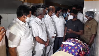 సూర్యాపేట ఘటనలో ఒకరి మృతి.. బాధితుల్ని పరామర్శించిన బండి సంజయ్