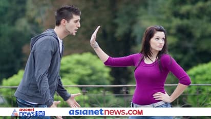 पार्टनर से सॉरी कहना भी है एक आर्ट, इन तरीकों से माफी को भी बना सकते हैं सबसे खास