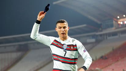Cristiano Ronaldo walks off pitch after Portugal is denied winning goal against Serbia