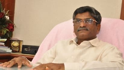 'చెక్' నిర్మాత ఆనంద్ ప్రసాద్ పై ఛీటింగ్ కేసు,కొడుకు,కోడలు అరెస్ట్