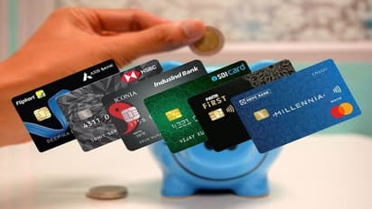 ഈ ക്രെഡിറ്റ് കാർഡുകൾ വഴി മൊബൈൽ റീചാർജ് ചെയ്യൂ, ക്യാഷ്ബാക്ക് ഉറപ്പ്