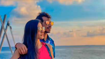 IPL 2021: Yuzvendra Chahal's wife Dhanashree Verma displays her love for RCB (See pictures)