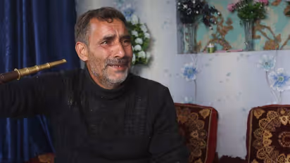 ഭീകരവാദികൾ കൊന്നുകളഞ്ഞ മകന്റെ മൃതദേഹത്തിനായി കഴിഞ്ഞ എട്ടുമാസമായി നാടുമുഴുവൻ നടന്നു കുഴിച്ചു നോക്കുന്ന ഒരച്ഛൻ