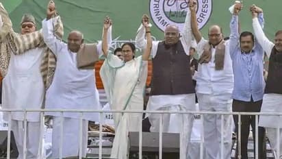 2024ರಲ್ಲಿ ಬಿಜೆಪಿ ವಿರುದ್ದ ಒಗ್ಗಟ್ಟಾಗಿ ಸ್ಪರ್ಧೆ; ದಿಢೀರ್ ವಿರೋಧ ಪಕ್ಷ ಸಭೆ ಕರೆದ ಶರದ್ ಪವಾರ್!