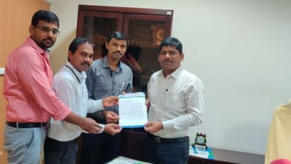 ఇకనైనా అకాడమీని విభజించండి... లేదంటే సీఎం దృష్టికి..: ఉద్యోగ సంఘాల హెచ్చరిక