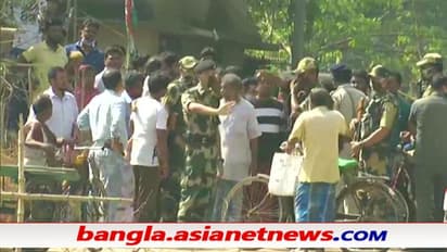 ঝরঝর করে কাঁদছেন নন্দীগ্রামের তৃণমূল এজেন্টের মা, আতঙ্কে বুথেই যেতে দিলেন না ছেলেকে