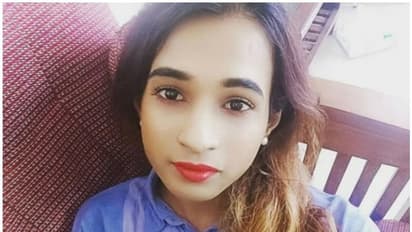 പർദ്ദയിട്ട് നടക്കാൻ നിർബന്ധിച്ചു, സ്ഥാനാർഥിത്വത്തിൽനിന്നും പിന്മാറുന്നു; വേങ്ങരയിലെ ട്രാൻസ്ജെൻഡർ സ്ഥാനാർത്ഥി