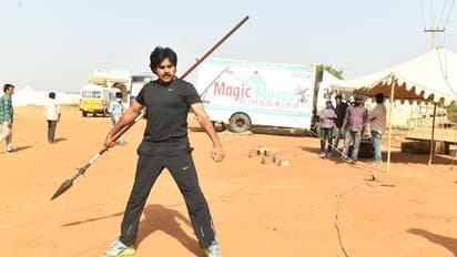 Pawan Kalyan: 'హరిహర వీరమల్లు'పై కోవిడ్ ఎఫెక్ట్.. షెడ్యూల్ క్యాన్సిల్ చేసిన పవన్ ?