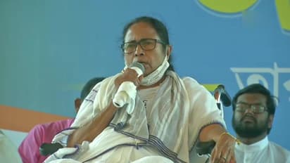 வெற்றிபெற்றாலும் முதல்வராக முடியாதோ..? தோல்வியை நோக்கி மம்தா பானர்ஜி..!