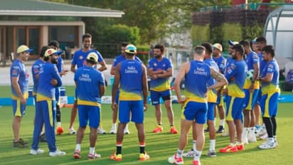 এবারও করোনাপ কোপ থেকে রক্ষা পেল না ধোনির দল, সিএসকে-তে আক্রান্ত ১