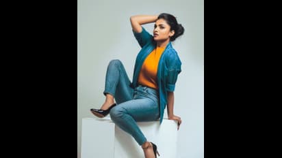 'ಹೀರೋ' ಬಿಡುಗಡೆ ಆದ್ಮೇಲೆ 'ಮಗಳು ಜಾನಕಿ' ಮಾಡಿಸಿದ ಬೋಲ್ಡ್‌ ಫೋಟೋ ಶೂಟ್‌; ಇಲ್ಲೊಂದು ಗುಟ್ಟಿದೆ?