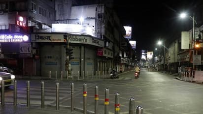 నైట్కర్ఫ్యూ, వీకెండ్ లాక్డౌన్: మహారాష్ట్ర సర్కార్ కఠిన నిర్ణయాలు, మార్గదర్శకాలివే..!!