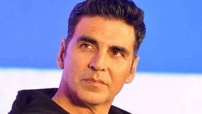 అక్షయ్ గొప్ప మనసు.. డాన్సర్లకి రేషన్ అందజేత