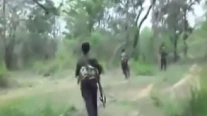 ఛత్తీస్ఘడ్లో పోలీసుల కాల్పులు: ముగ్గురి మృతి