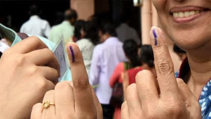 തെരഞ്ഞെടുപ്പ് വോട്ട‍ർ പട്ടികയും ആധാറും തമ്മിൽ ബന്ധിപ്പിക്കുമെന്ന് കേന്ദ്രസർക്കാർ