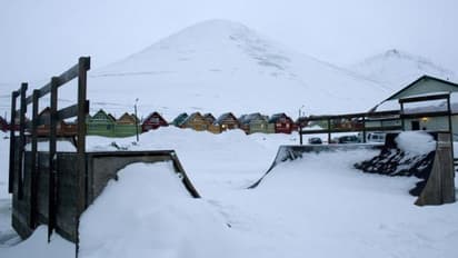 ആരും മരിക്കാൻ പാടില്ല, പൂച്ചകളെ വളർത്തരുത്, ഈ ​ഗ്രാമവാസികൾ വിചിത്രമായ ചില കാര്യങ്ങൾ പാലിക്കേണ്ടി വരും!