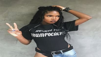 मार्केट में आया Half Jeans का फैशन, एक पैर में पहनकर लड़कियां झाड़ रही हैं स्टाइल