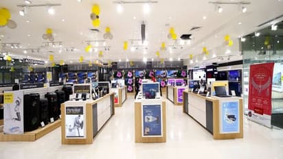 Budget 2022: ఏప్రిల్ 1 నుంచి ధరలు పెరిగే.. తగ్గే వస్తువుల లిస్ట్ ఇదే..!