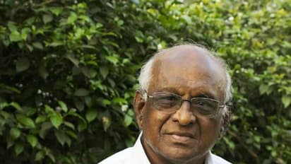 கொரோனவால் பாதிக்கப்பட்ட இயக்குனர் எஸ்.பி.முத்துராமனின் தற்போதைய நிலை... மருத்துவமனை வெளியிட்ட அறிக்கை!