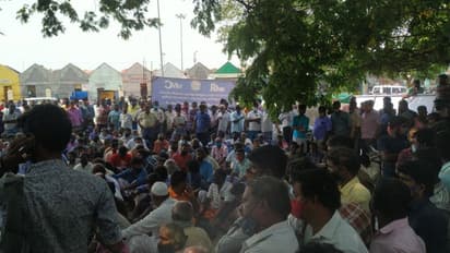 நாளைக்கே கடைகளை மூடணுமா?... கொதித்தெழுந்த கோயம்பேடு வியாபாரிகள்... தீயாய் தகிக்கும் போராட்டம்!