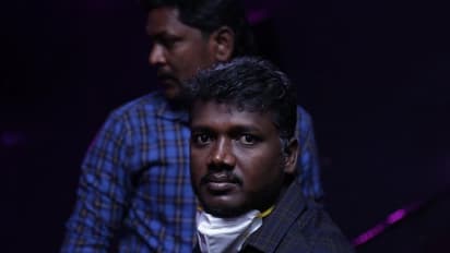 திரையரங்கில் ரசிகர்களுடன் 'கர்ணன்' படம் பார்த்த படக்குழு..! வைரலாகும் போட்டோஸ்!