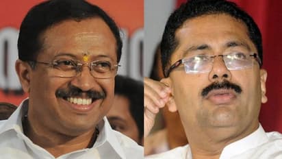 ജലീൽ രഹസ്യങ്ങളുടെ സൂക്ഷിപ്പുകാരൻ, ജലീലിനെ മുഖ്യമന്ത്രിക്ക് പേടി: വി.മുരളീധരൻ