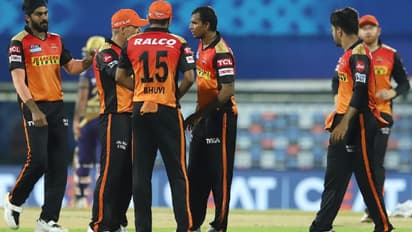 #SRHvsRCB வெளிநாட்டு வீரர் அதிரடி மாற்றம்..! கட்டாயத்தின் பேரில் மற்றொரு மாற்றம்.. உத்தேச சன்ரைசர்ஸ் அணி