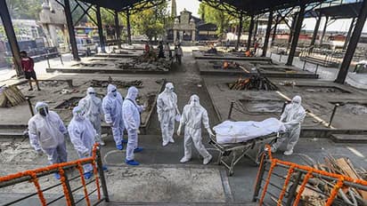 இந்த கொடுமையை எங்குபோய் சொல்ல... உயிருடன் இருப்பவருக்கு இறப்பு சான்றிதழ் வழங்கிய அரசு மருத்துவமனை..!