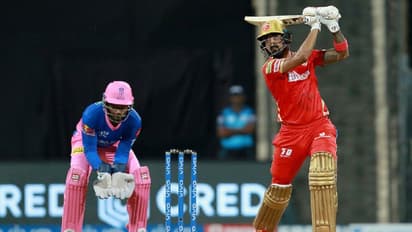 'হার্ট অ্যাটাকের' সম্ভাবনা থেকে একটুর জন্য বাঁচলেন প্রীতি জিন্টা, কারণটা কী