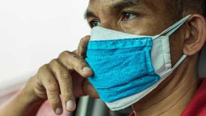 সংক্রমণ ঠেকাতে কি দুটি মাস্ক পরা উচিত, জেনে নিন এই বিষয়ে কি বলেছে সিডিসি