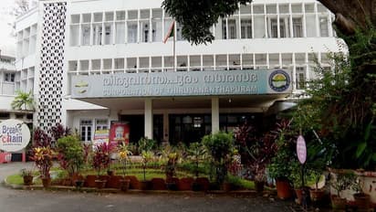 വ്യാജ കെട്ടിട നമ്പർ വിവാദം: തിരു. നഗരസഭയിൽ സംഘർഷം, നാളെ മുതൽ സമരമെന്ന് ബിജെപി