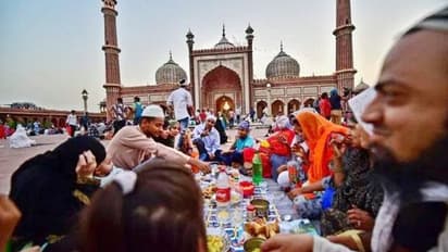 'জাগো রান্না কর', নবাব নগরীতে প্রাচীন ডঙ্কা ওয়ালাদের হাতেই বেঁচে রয়েছে রমজানের ঐতিহ্য