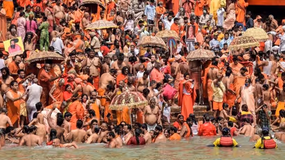 Uttarakhand HC lashes out at state govt over violation of COVID protocols during Kumbh Mela, Char Dham Yatra