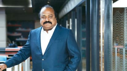 'மாஸ்டர்' பட தயாரிப்பாளரின் அடுத்த படம்... ஹீரோவாகும் நடிகரின் வாரிசு!