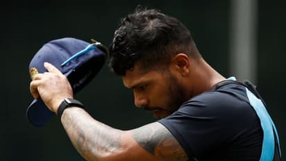 ഷമിക്ക് പകരം എന്തുകൊണ്ട് ഉമേഷ് യാദവ്? അളന്നുമുറിച്ച മറുപടിയുമായി രോഹിത് ശർമ്മ