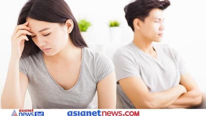 क्या आपका साथी आपको कंट्रोल करता है? जानिए क्या फर्क है प्यार और नियंत्रण में