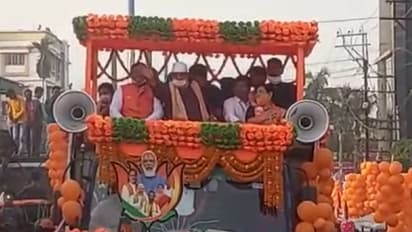 রায়গঞ্জের ভোট প্রচারে মিঠুনের আচরণ অস্বস্তিতে ফেলল বিজেপি, ক্ষোভ প্রকাশ করলেন অনুগামীরাও