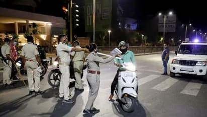 बिहार में बेकाबू कोरोना: 15 मई तक स्कूल-कॉलेज बंद, राज्य के सभी जिलों में लगाया नाइट कर्फ्यू