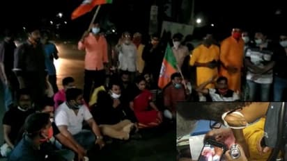 মালদায় বিজেপি প্রার্থী গোপাল সাহাকে গুলি, প্রতিবাদে জাতীয় সড়ক অবরোধ