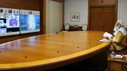 गजब की एनर्जीः PM Modi नौ दिन नवरात्रि व्रत रहने के बावजूद करते रहे दिन भर अलग-अलग मीटिंग