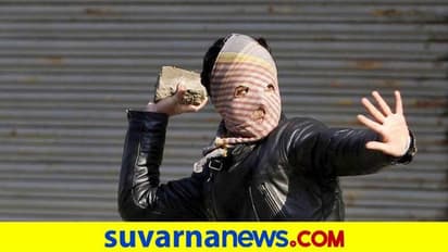 ಸಾರಿಗೆ ಮುಷ್ಕ​ರಕ್ಕೆ ಸೆಡ್ಡು ಹೊಡೆದು ಬಸ್‌ ಚಾಲನೆ: ಡ್ರೈವರ್‌ ಮೇಲೆ ಕಲ್ಲು ತೂರಾಟ