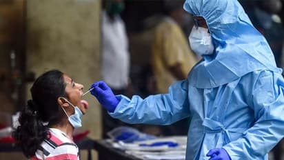 Delhi Covid case: একদিনে ৫০ শতাংশ করোনা সংক্রমণ বৃদ্ধি, দিল্লিতে চালু নাইট কার্ফু