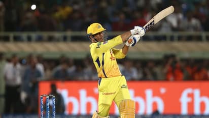mi vs csk: 2010 ஐபிஎல் பைனலுக்குப்பின் 12 ஆண்டுகளுக்குப்பிறகு தோனியின் வலையில் விழுந்த பொலார்ட்